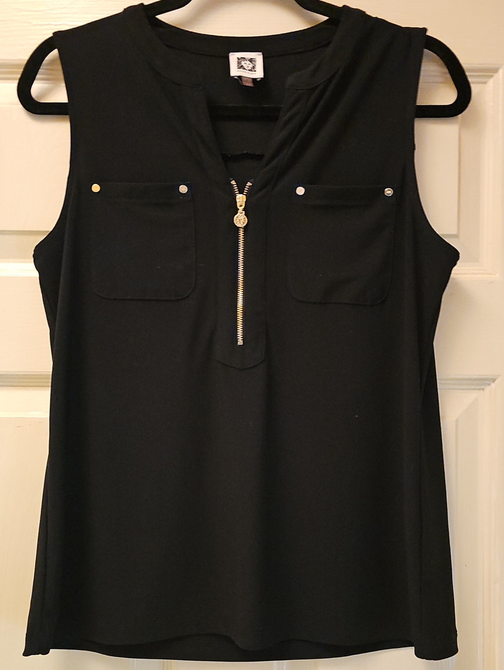 Anne Klein Black Sleeveless Zip-Front Tank with Chest Pockets